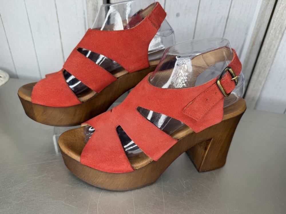 Eric Michael Cleo Sandal Sienna Red Suede Chunky Heel Boho Hippie Size 40 / 9